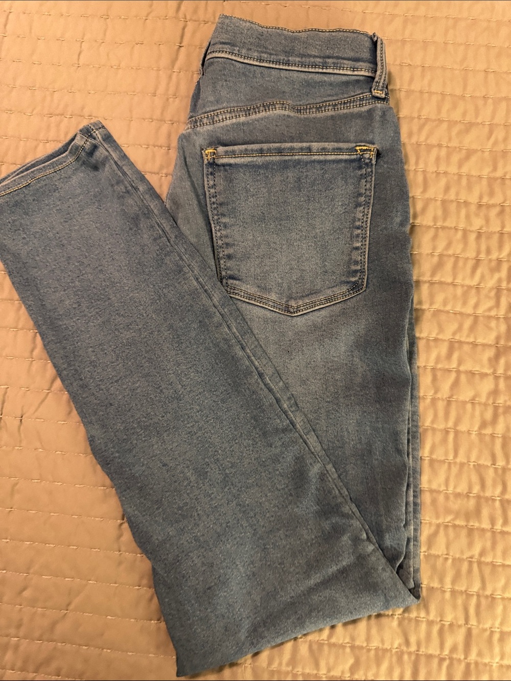 Old Navy High Rise Jeggings in Light Blue Denim